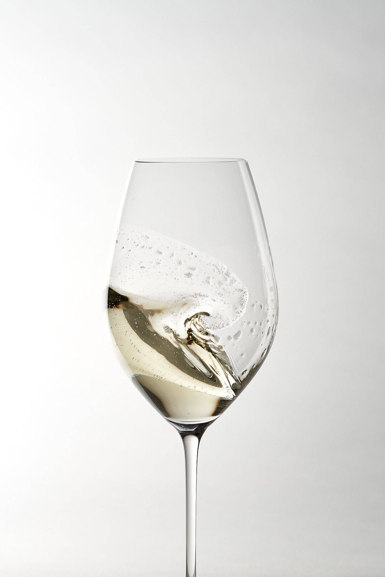 riedel-veritas-champagne-wine-glass riedel veritas champagne wine glass on white background