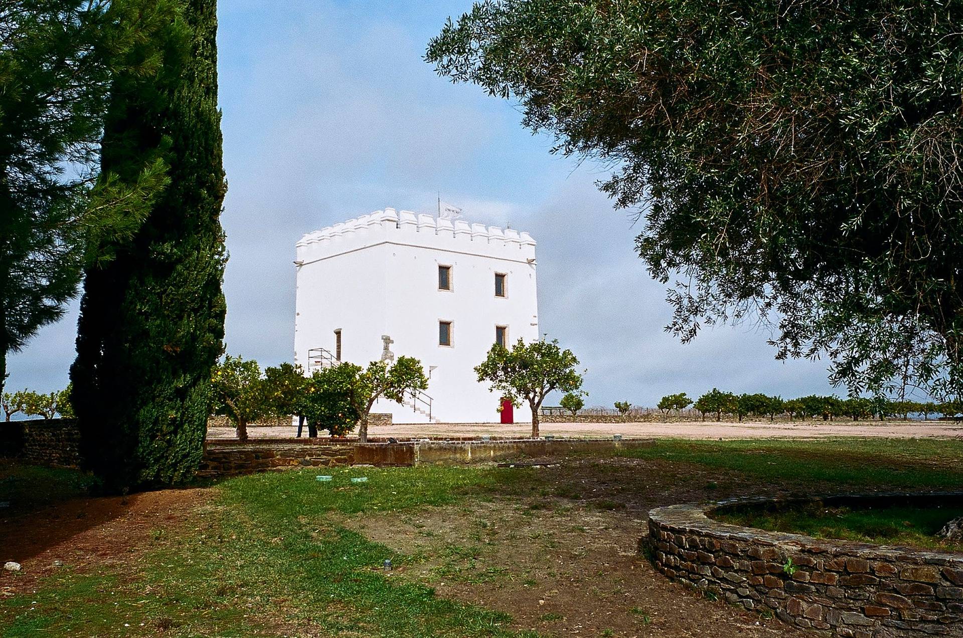 esporão olivenöl farm und weingut in alentejo