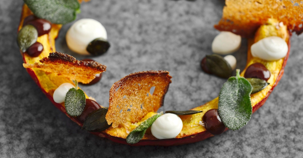 Pumpkin Variation with Sage &amp; Sourdough Bread | Eatery Berlin