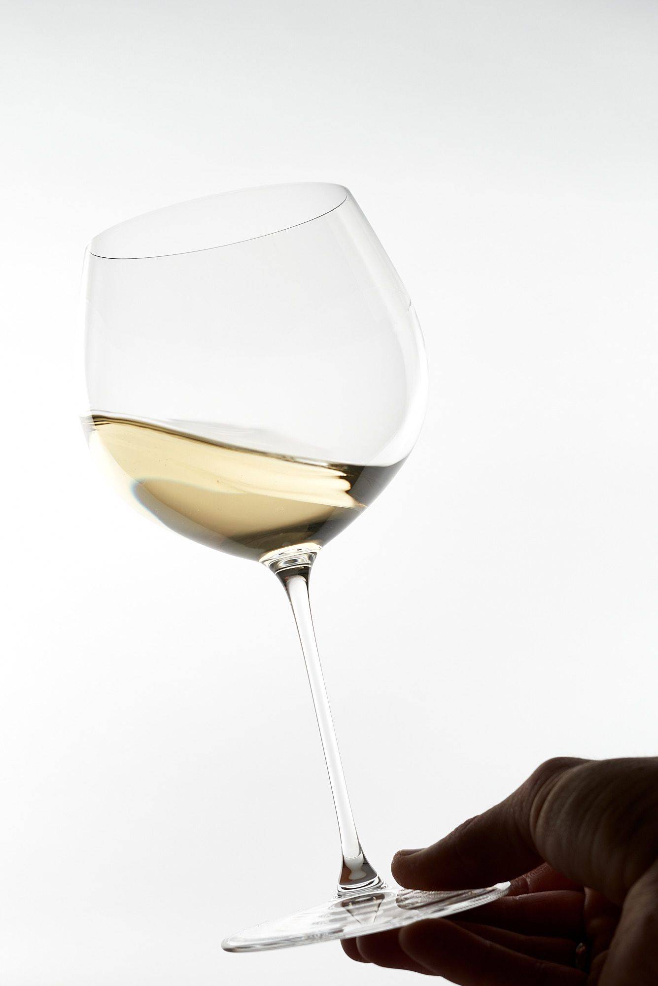 riedel veritas oaked chardonnay wine glass on white background