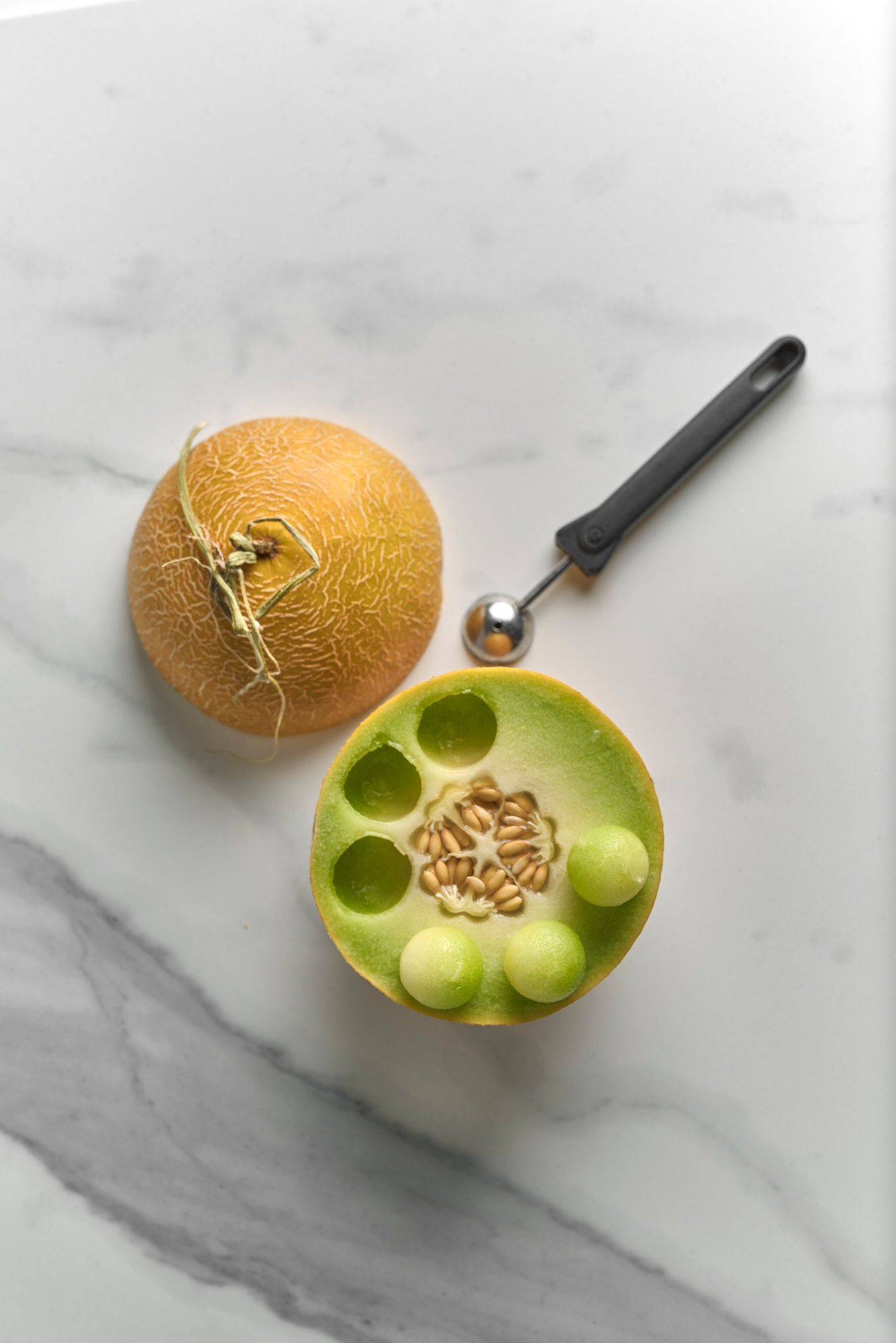 galia melon with marbled sapienstone top