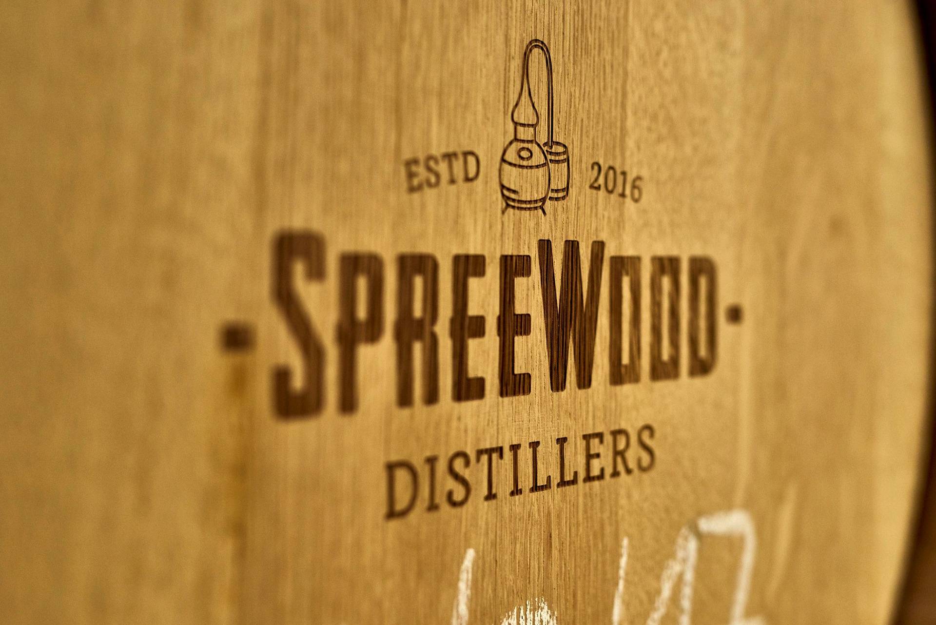 whisky reifung bei den spreewood distillers von stork club in schlepzig