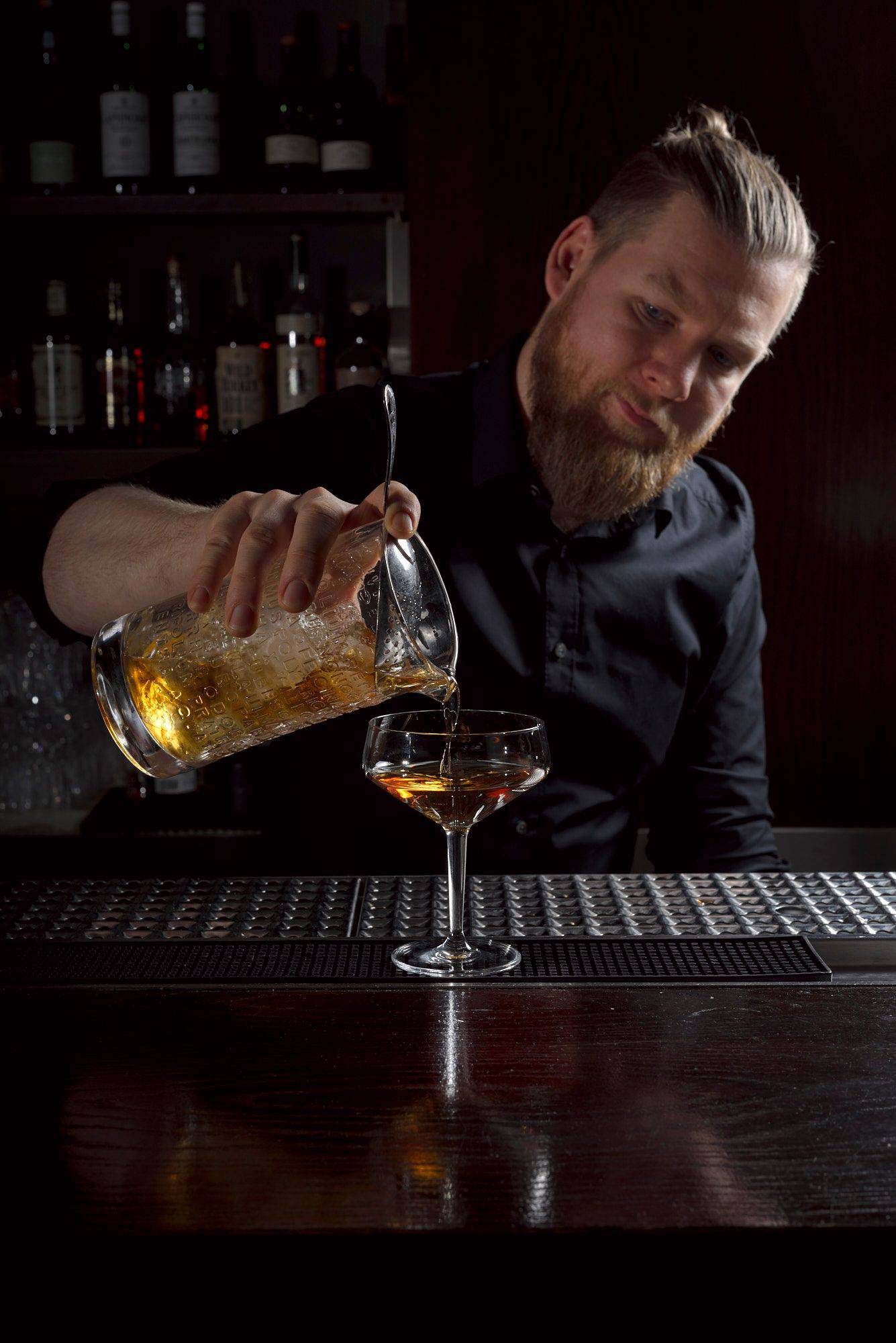 cocktails-by-bartender-steffen-liebehenz cocktails by bartender steffen liebehenz at vox bar berlin