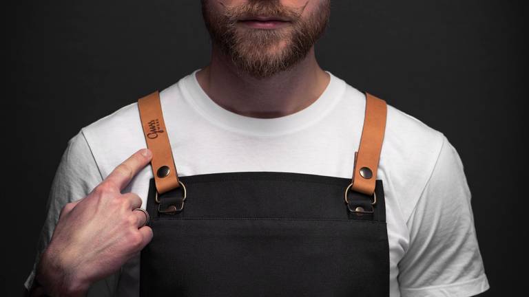 Gusswerk aprons